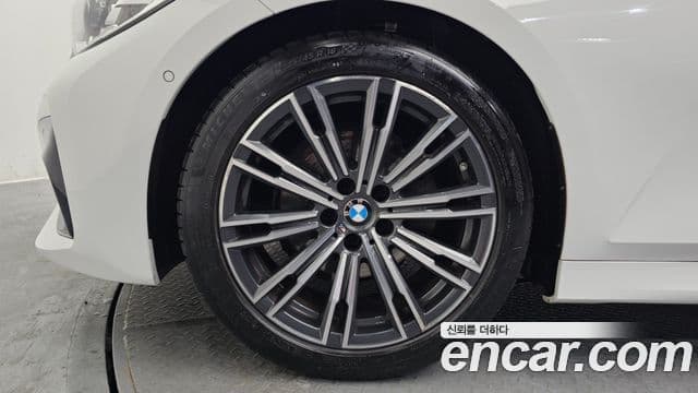 BMW 3시리즈 (G20) 320i M Sport, 2022 все фото