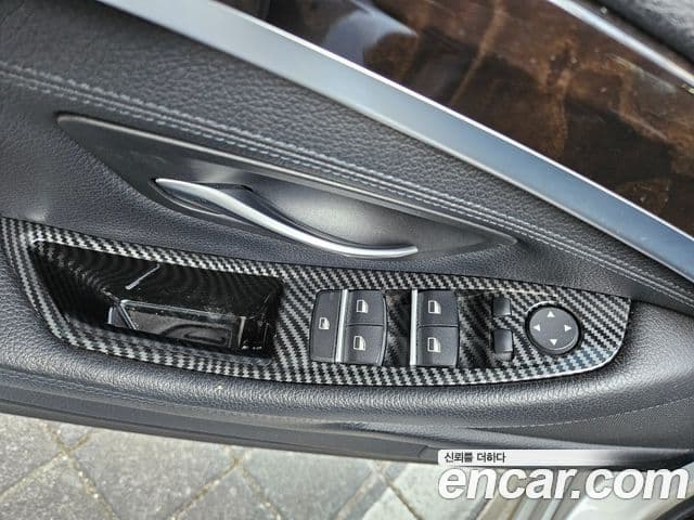 BMW 5시리즈 (F10), 2012 11