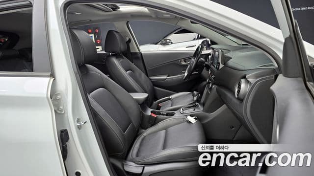 Hyundai Kona Modern Art, 2018 10