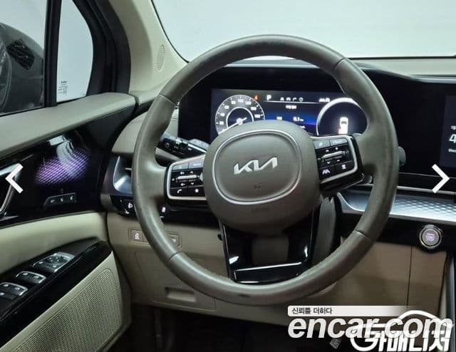 Kia Carnival 4세대 Signature, 2022 13