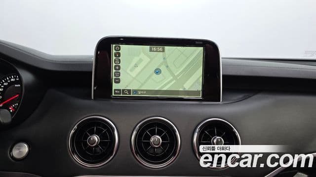 Kia 스팅어 GT, 2018 15