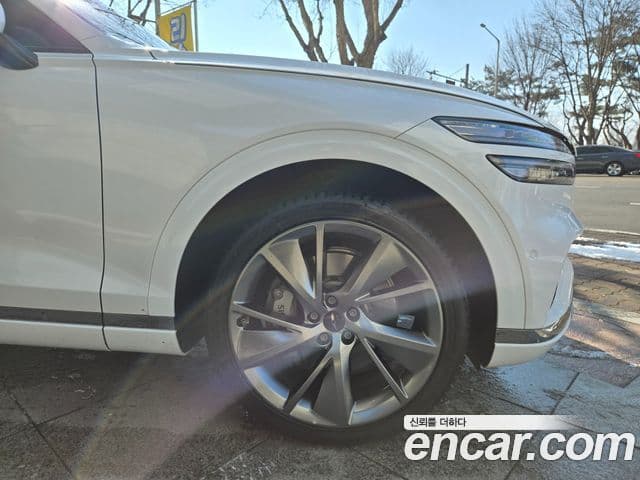 Genesis GV70, 2025 все фото