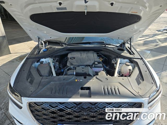 Genesis GV70, 2025 6