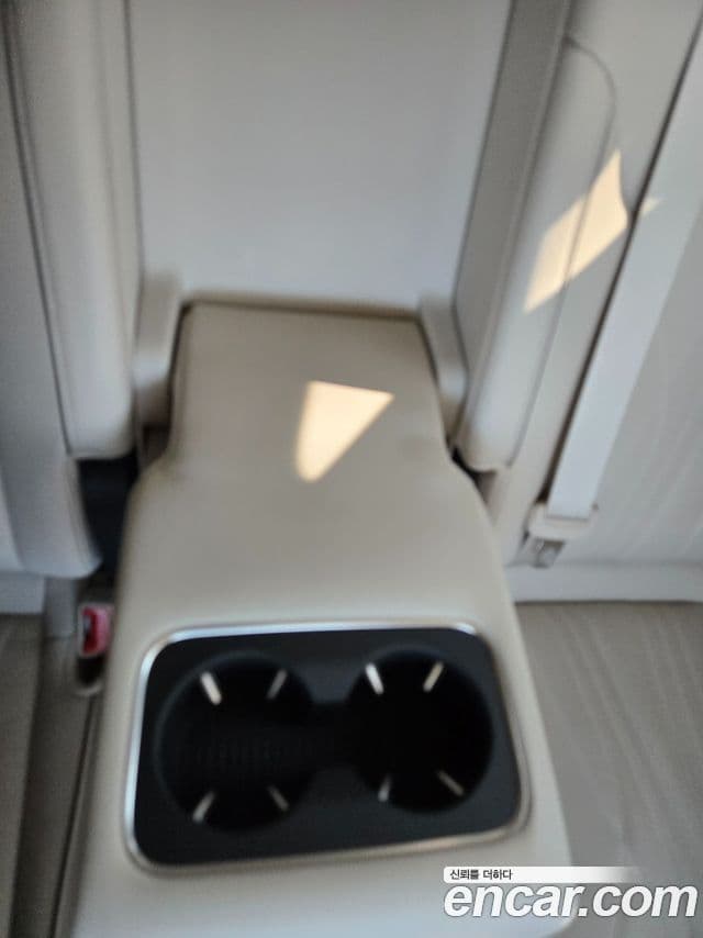 Genesis GV70, 2025 11