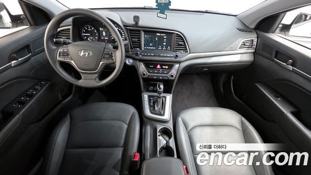 Hyundai Avante AD 1.6 GDI Value Plus, 2018 7