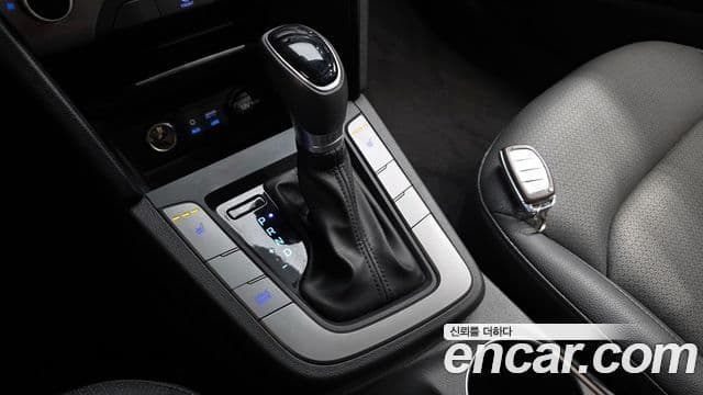 Hyundai Avante AD 1.6 GDI Value Plus, 2018 9