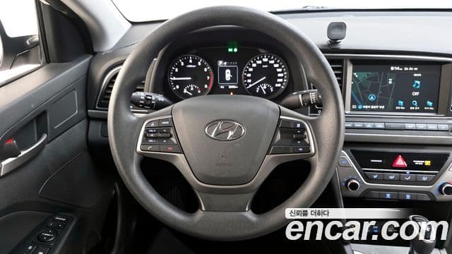 Hyundai Avante AD 1.6 GDI Value Plus, 2018 14