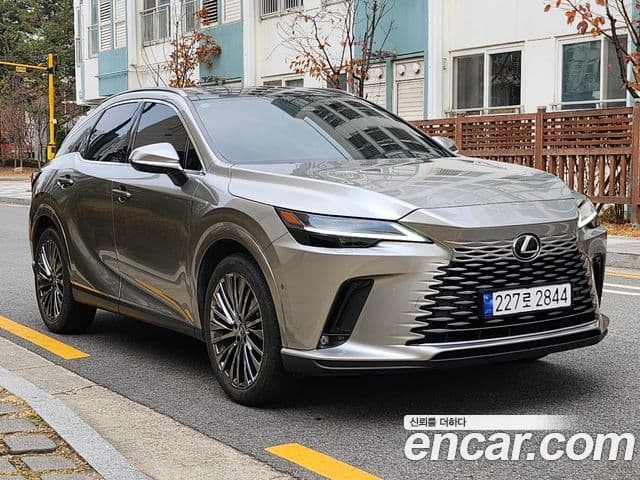 Lexus RX350h 5세대 Luxury, 2024 3