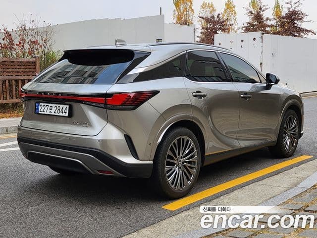 Lexus RX350h 5세대 Luxury, 2024 все фото
