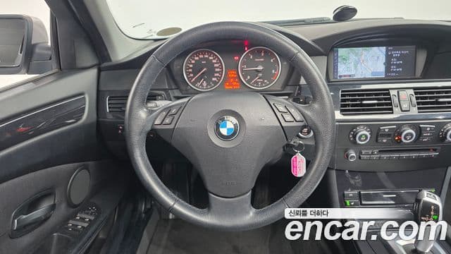 BMW 5시리즈 (E60) 520d седан, 2009 15