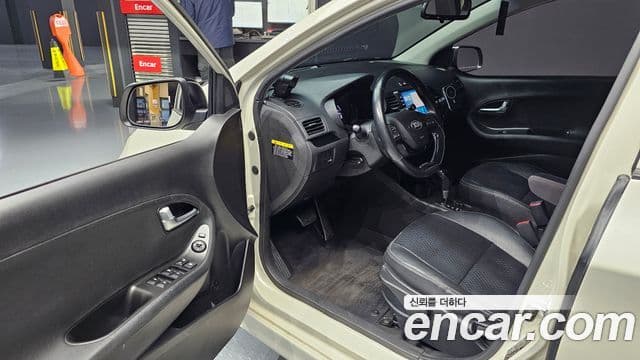 Kia All New Morning Luxury, 2013 11