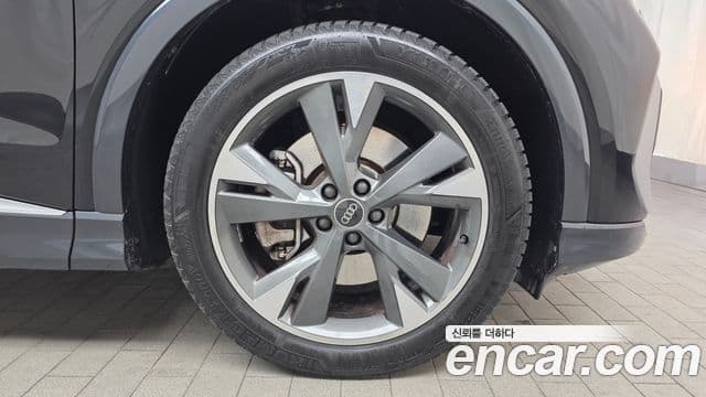 Audi Q4 e-Tron (F4) Premium, 2023 все фото