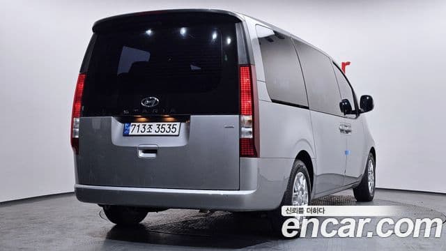 Hyundai Staria Modern, 2023 2