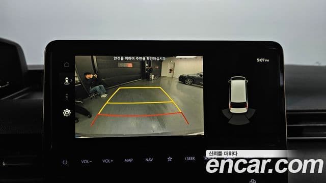 Hyundai Staria Modern, 2023 16