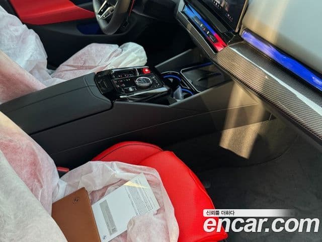 BMW M5 (G90) M5 седан, 2026 4