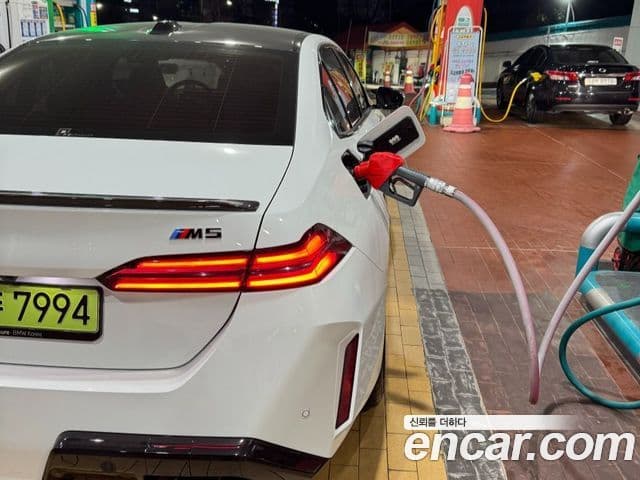 BMW M5 (G90) M5 седан, 2026 все фото