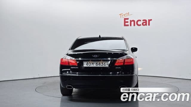 Hyundai Genesis Luxury, 2009 4