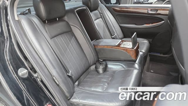 Hyundai Genesis Luxury, 2009 12