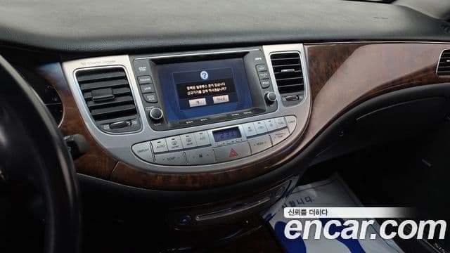 Hyundai Genesis Luxury, 2009 14