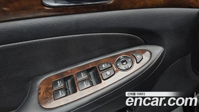 Hyundai Genesis Luxury, 2009 17
