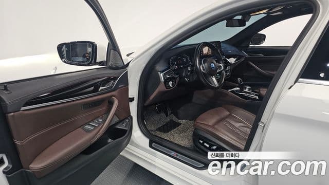 BMW 5시리즈 (G30) 530e M Sport, 2022 10