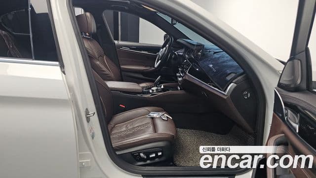 BMW 5시리즈 (G30) 530e M Sport, 2022 11