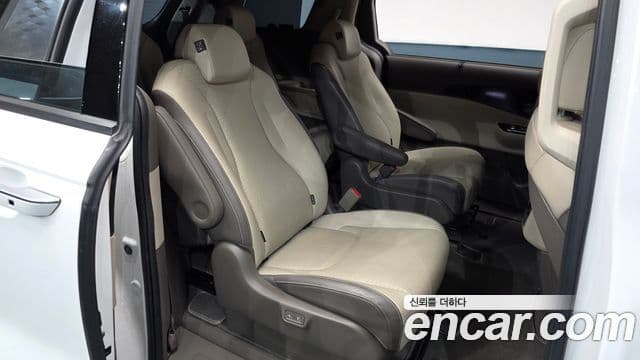 Kia Carnival 4세대 Signature, 2021 12