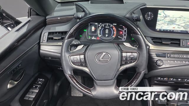 Lexus ES300h 7세대 Luxury Plus, 2019 13