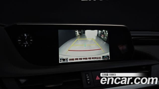 Lexus ES300h 7세대 Luxury Plus, 2019 15