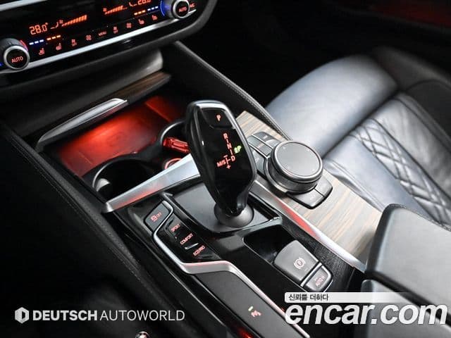 BMW 5시리즈 (G30) 530i Luxury Plus, 2019 9