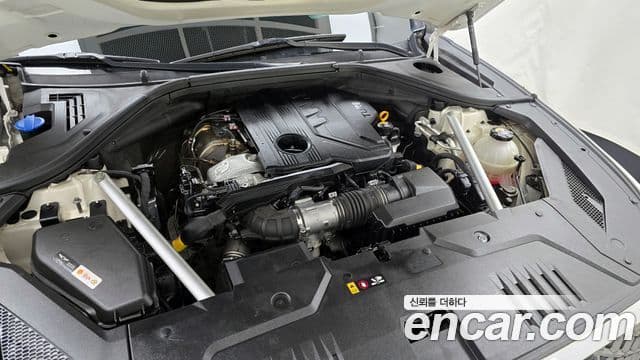 Genesis GV70, 2022 6