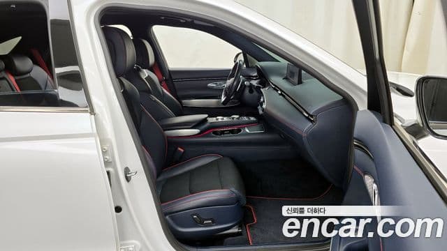 Genesis GV70, 2022 11