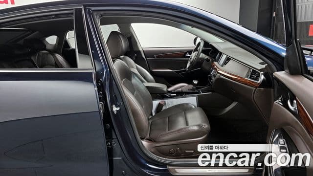 Kia All New K7 Prestige, 2016 10