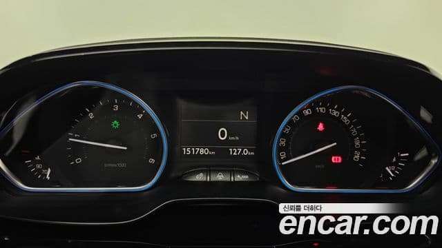 Peugeot 2008 1.6 e-HDi Felline L, 2015 8