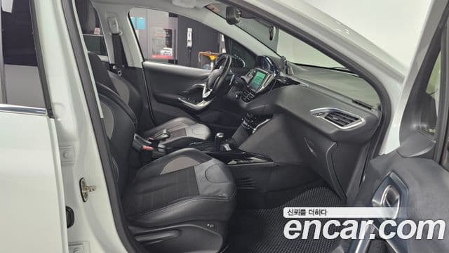 Peugeot 2008 1.6 e-HDi Felline L, 2015 11