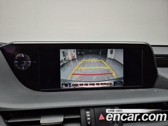 Lexus ES300h 7세대 Luxury, 2020 15