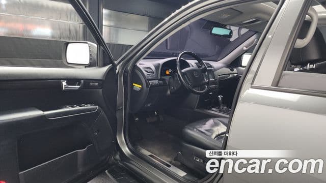 Kia Mohave 2WD KV300, 2014 10