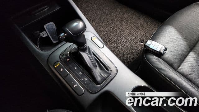 Kia K3 Prestige, 2015 9