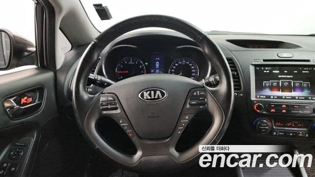 Kia K3 Prestige, 2015 13