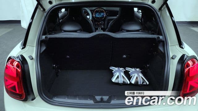 Mini Cooper S 3세대, 2023 20