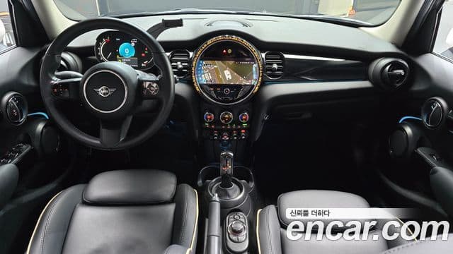 Mini Cooper 3세대, 2022 7