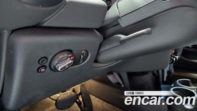 Mini Cooper 3세대, 2022 16