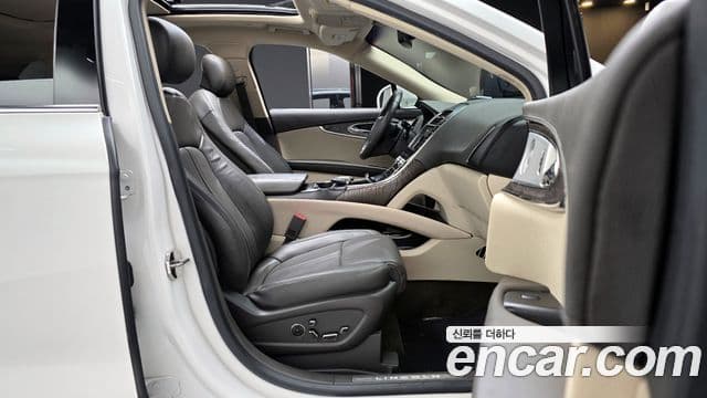 Lincoln Nautilus 1세대, 2020 10