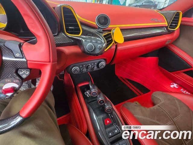 Ferrari 458 Spyder, 2013 7