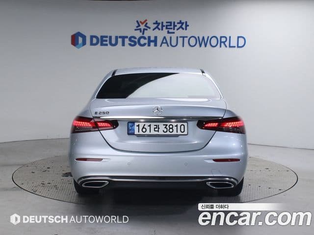 Mercedes-Benz E-класс W213 Avantgarde, 2021 4