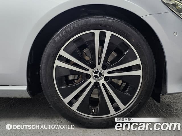 Mercedes-Benz E-класс W213 Avantgarde, 2021 все фото