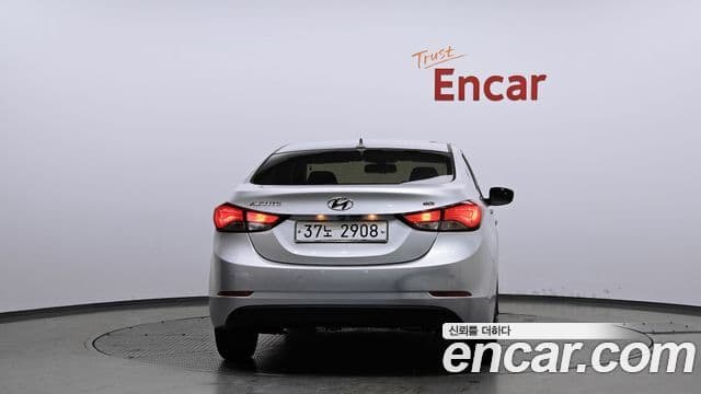 Hyundai The / новый New Avante Style, 2014 4