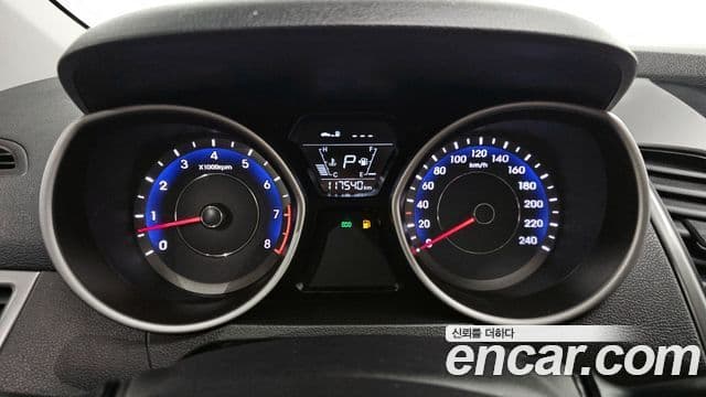 Hyundai The / новый New Avante Style, 2014 8