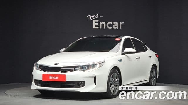 Kia K5 гибрид 2세대 Special, 2016 1