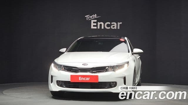 Kia K5 гибрид 2세대 Special, 2016 3